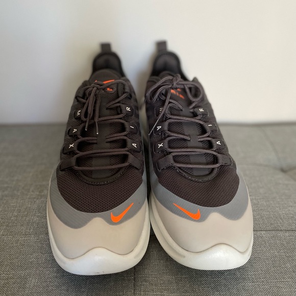 Nike Men’s Gray Orange Air Max Axis Sneaker Size 12 - Picture 4 of 10